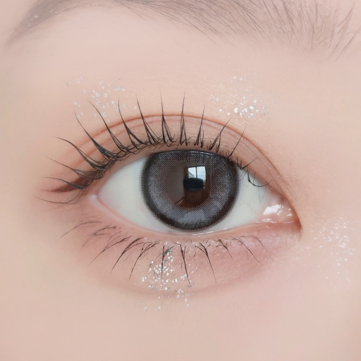 Qrsessed Runway Gray 1 Day Colored Contact Lenses 0.00 Diopters Pack of 10 Polymacon Material for Comfortable Wear